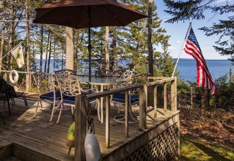 15 Eds Road Camden ME 04843
