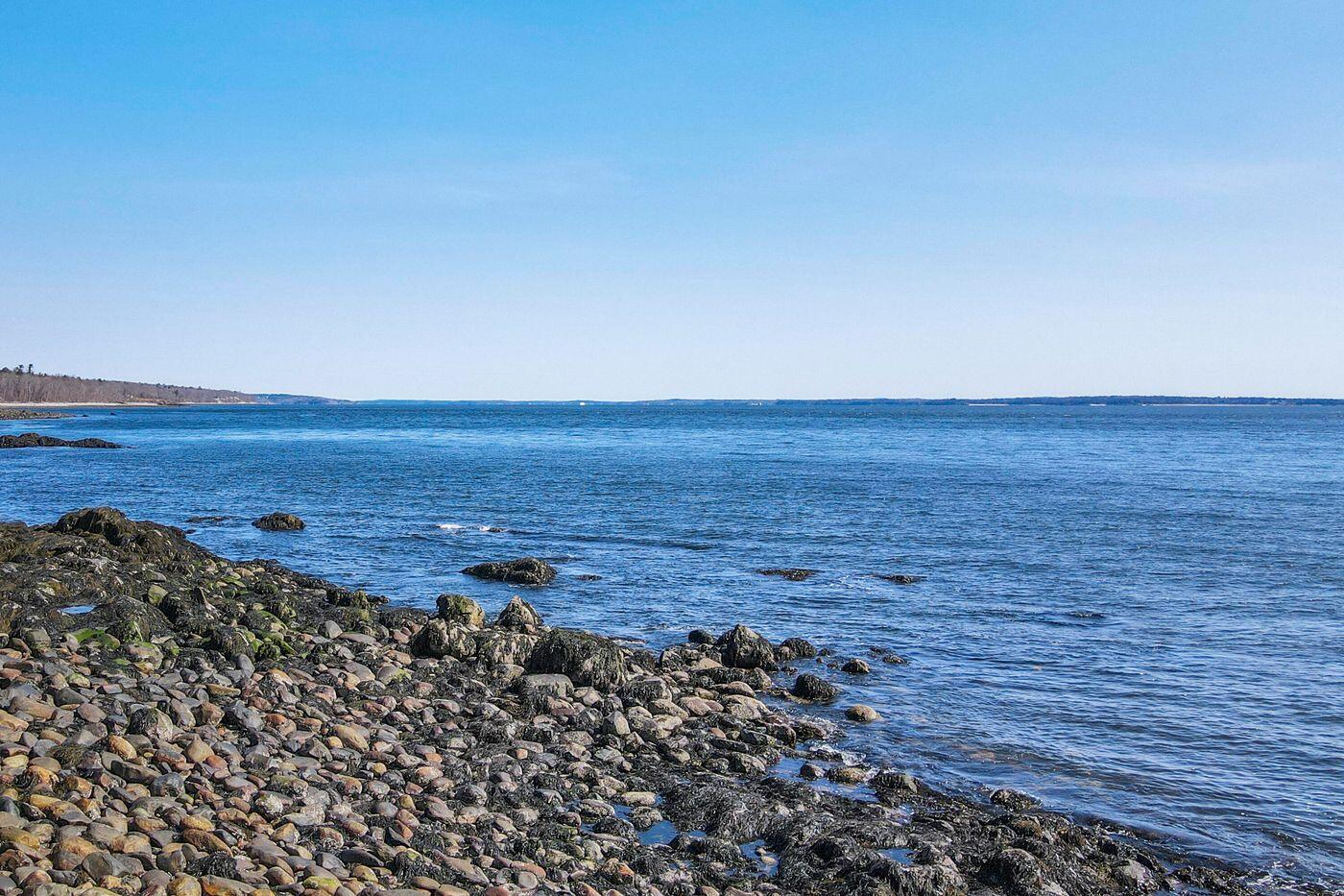 15 Eds Road Camden ME 04843