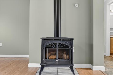 23 Old Post Road Lyman ME 04002