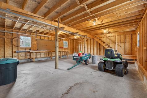 23 Old Post Road Lyman ME 04002