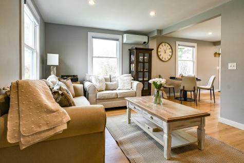 32 Longfellow Drive Cape Elizabeth ME 04107