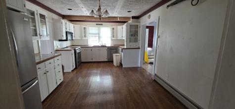 28 Maine Avenue Millinocket ME 04462