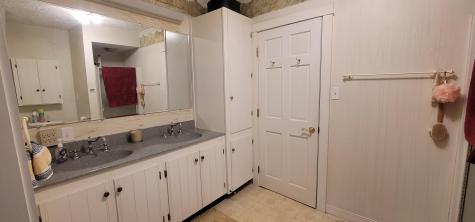 28 Maine Avenue Millinocket ME 04462