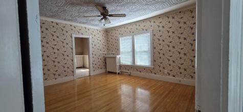 28 Maine Avenue Millinocket ME 04462