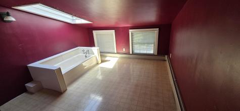 28 Maine Avenue Millinocket ME 04462