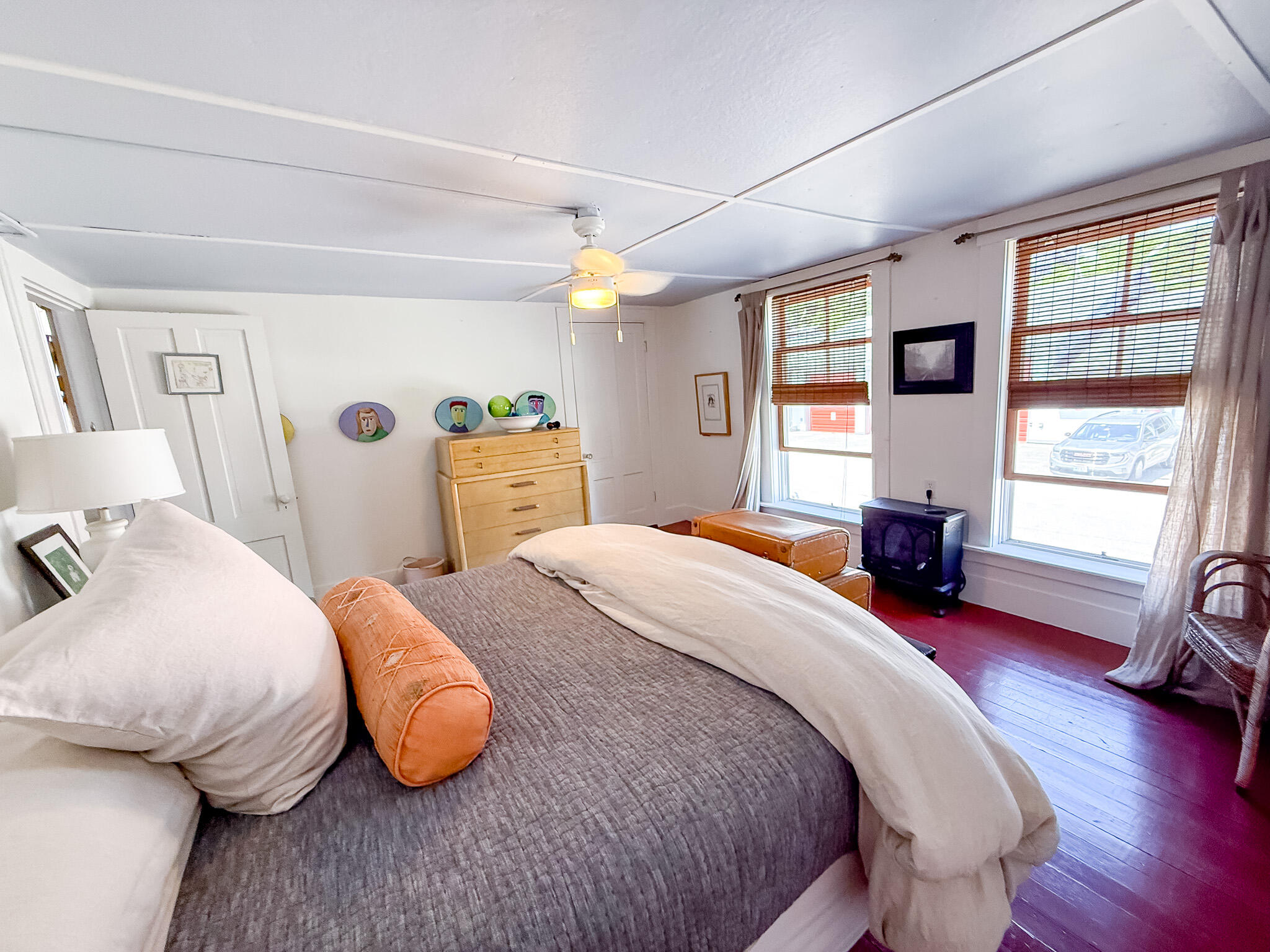 55 W Main Street Vinalhaven ME 04863