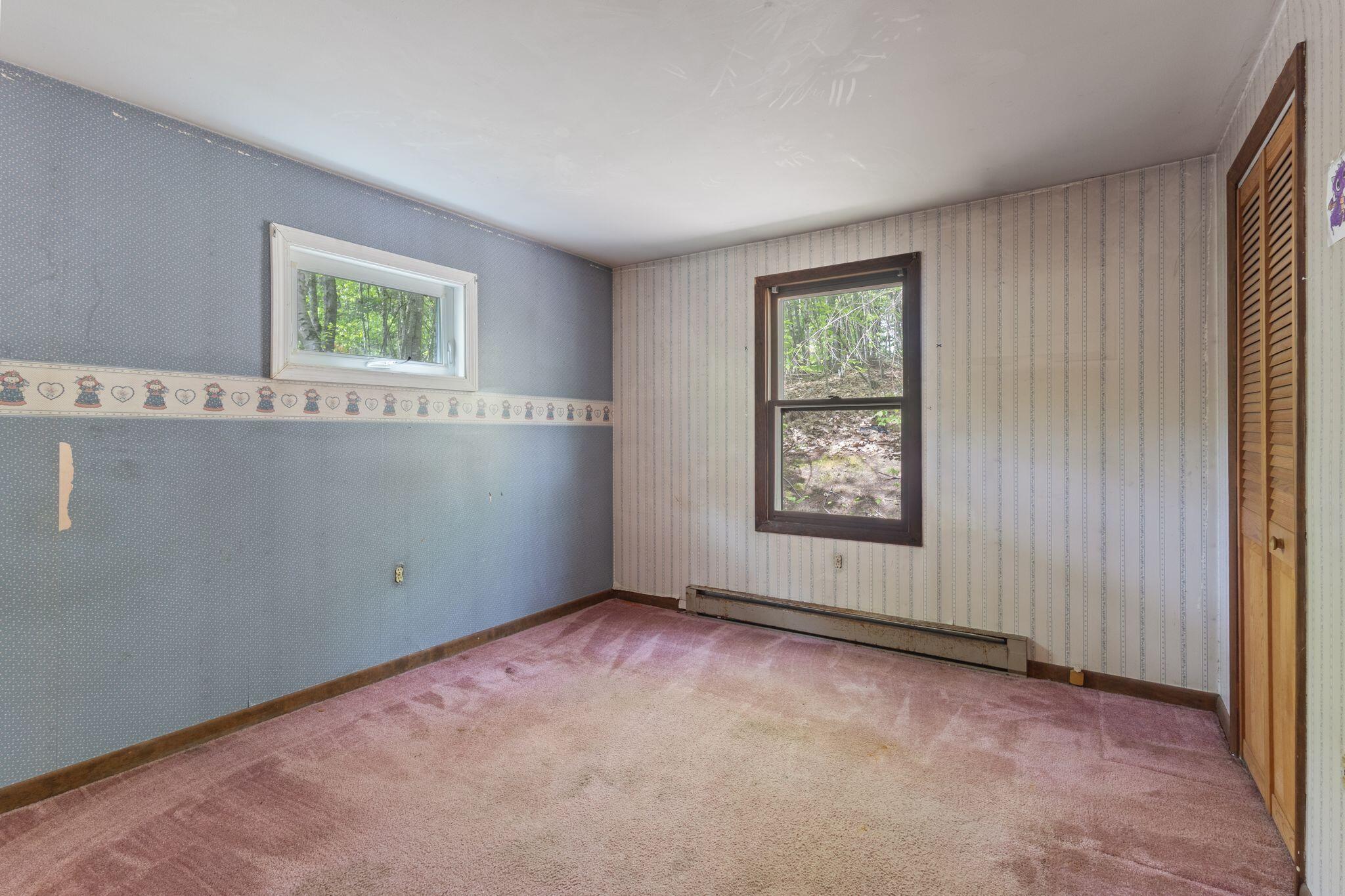 47 Margaret Street Naples ME 04055