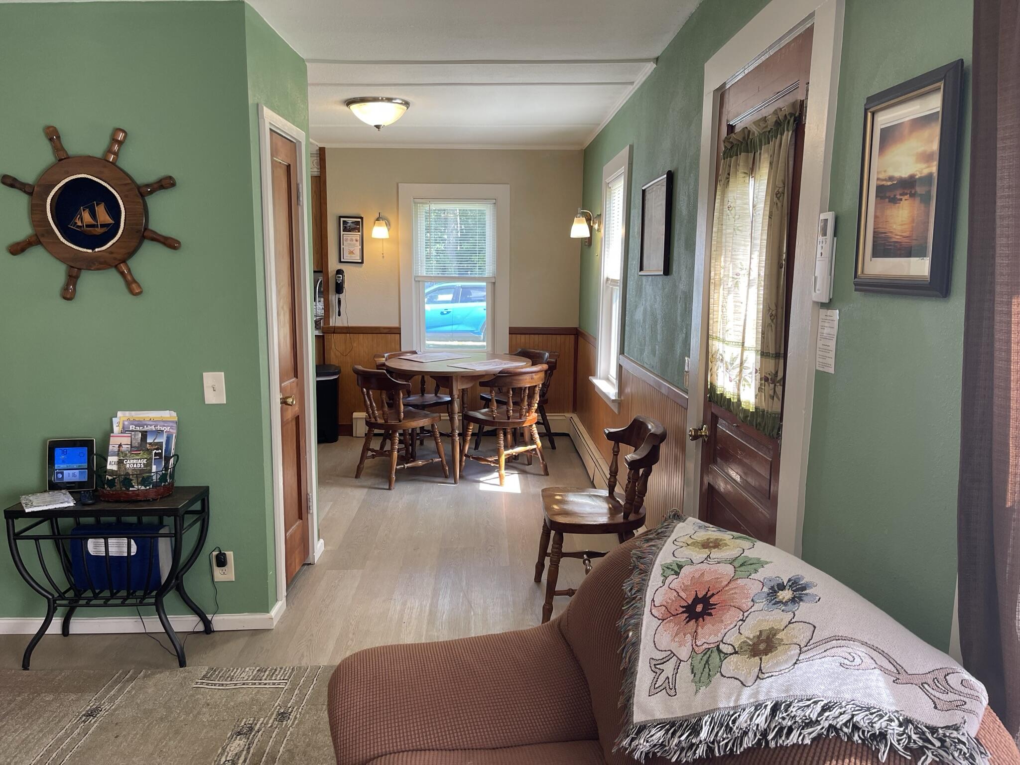 21 S Bay Road Franklin ME 04634