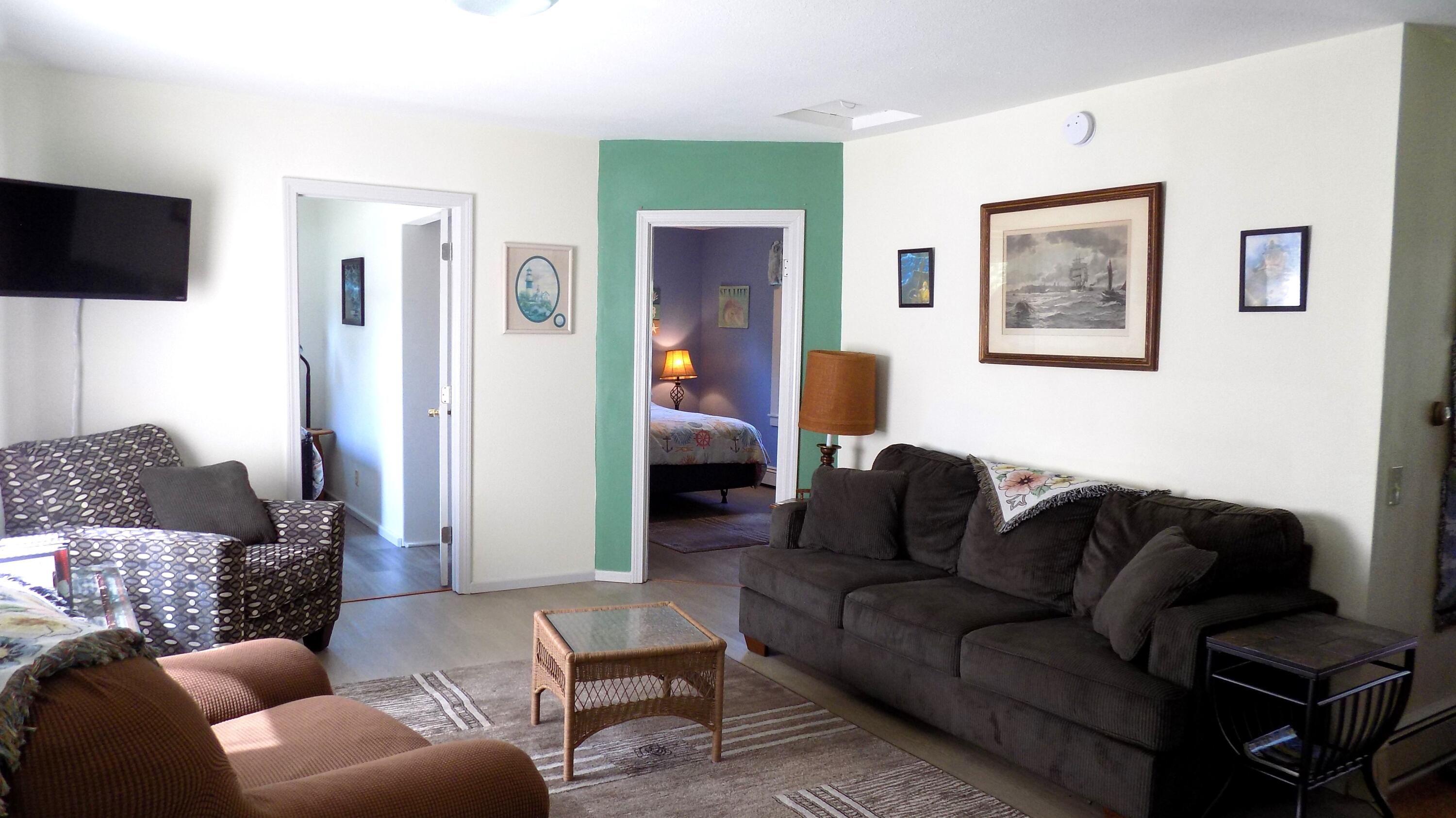 21 S Bay Road Franklin ME 04634