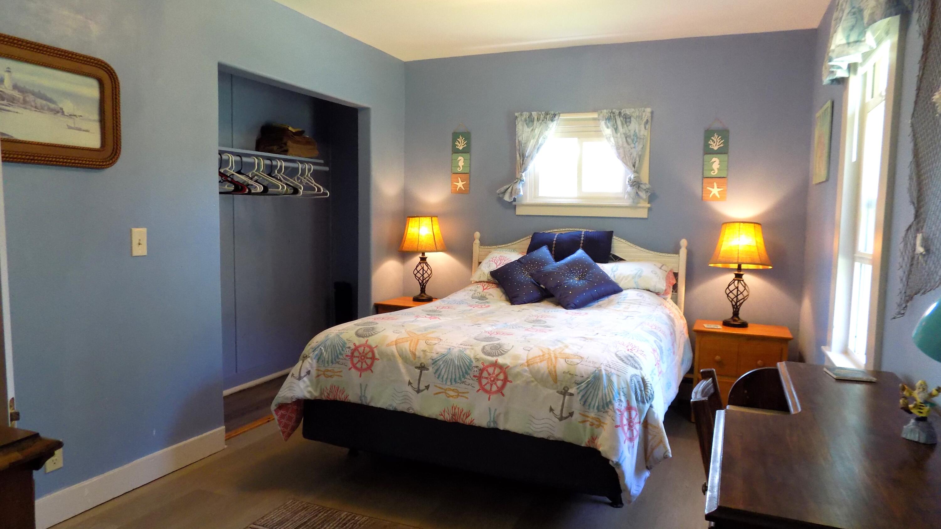 21 S Bay Road Franklin ME 04634