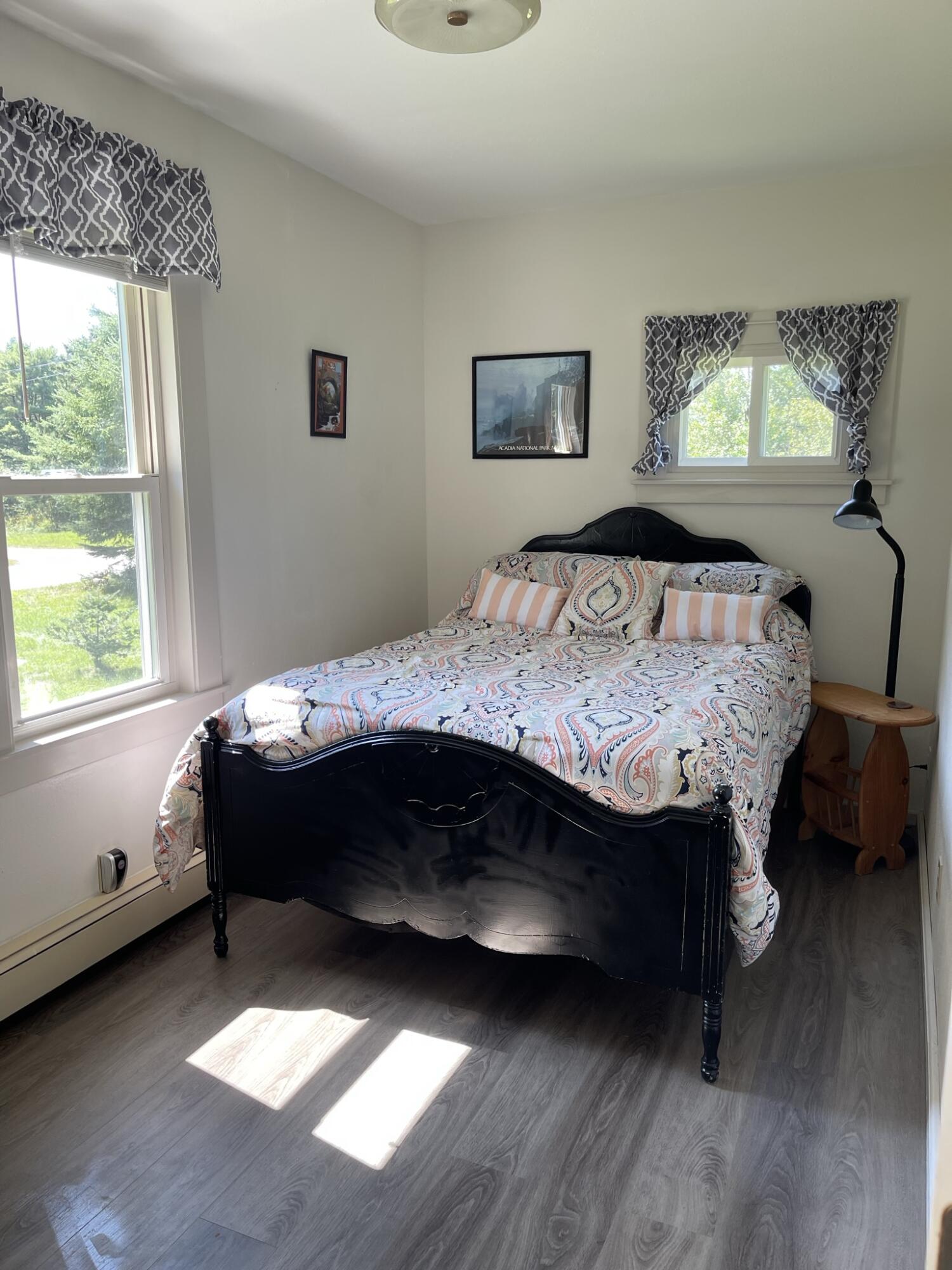 21 S Bay Road Franklin ME 04634