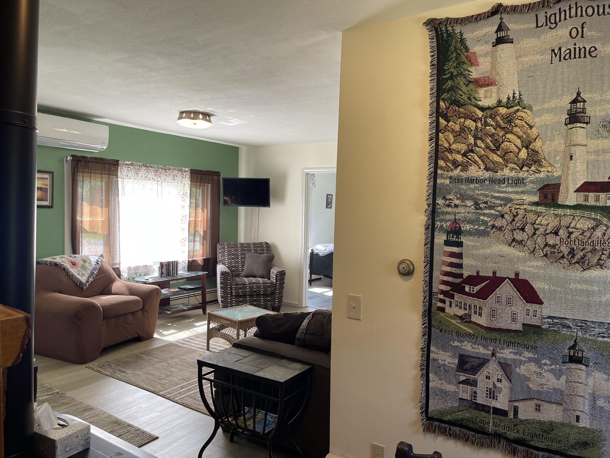 21 S Bay Road Franklin ME 04634