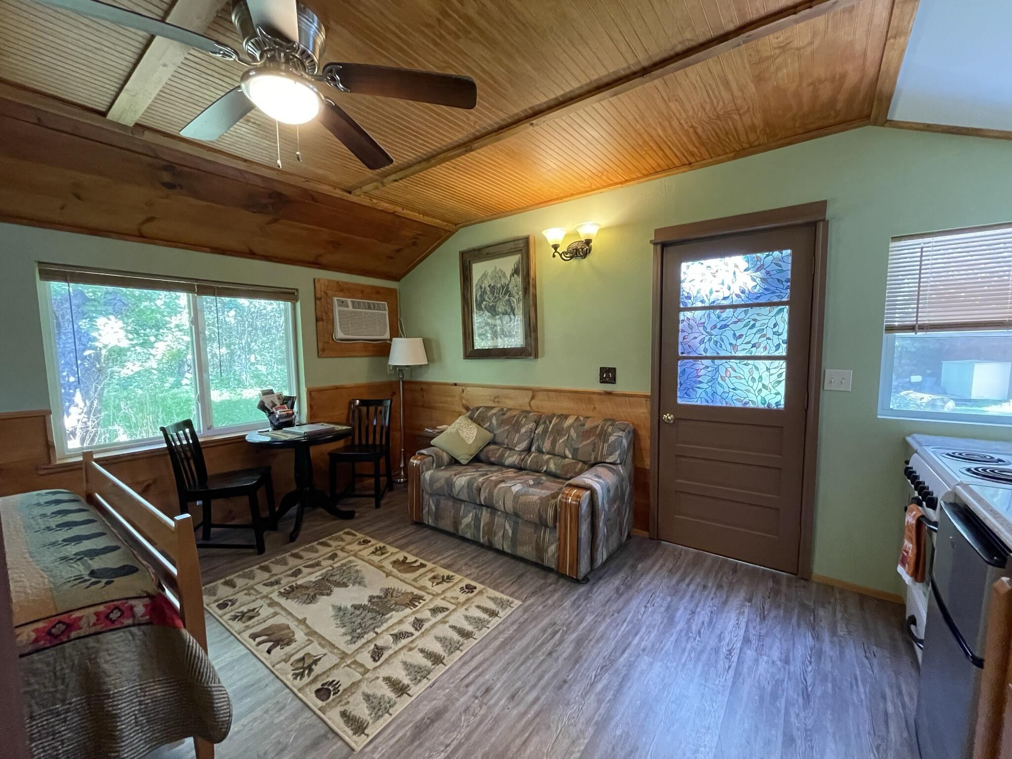 21 S Bay Road Franklin ME 04634