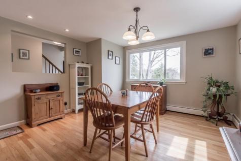56 Woods Circle Road Yarmouth ME 04096