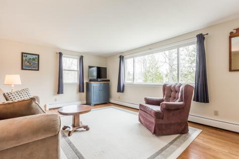 56 Woods Circle Road Yarmouth ME 04096