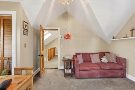 67 Tea Hill Road Stonington ME 04681