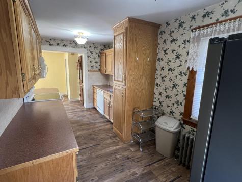 36 Main Street Oakland ME 04963