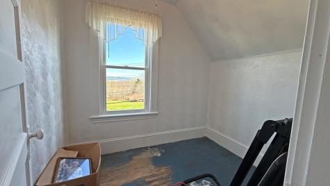 35 Washington Street Lubec ME 04652