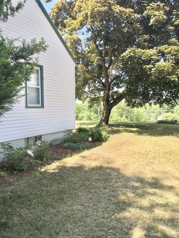 22 Carter Street Norway ME 04268
