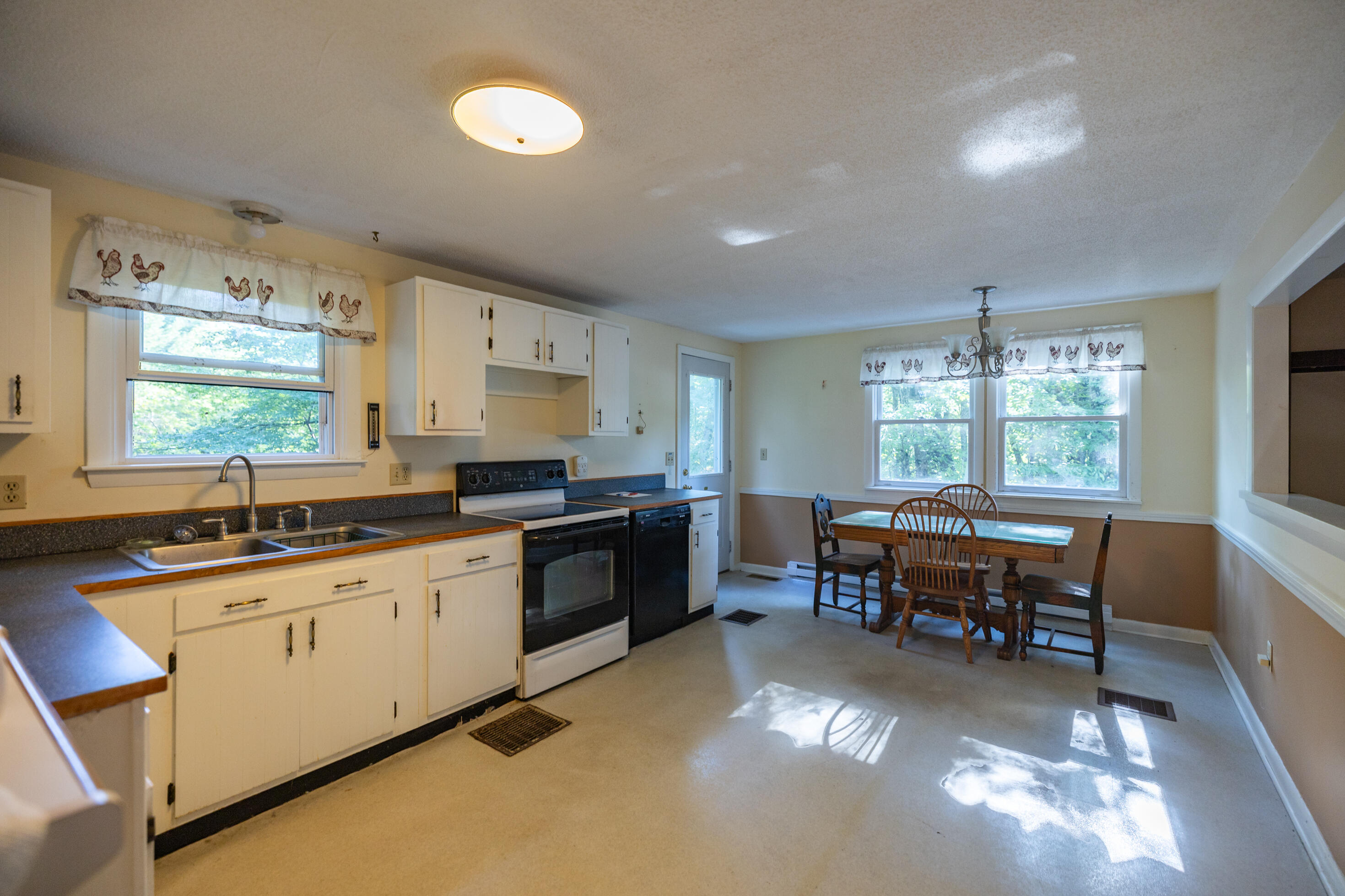 31 Fish Hatchery Road New Gloucester ME 04260