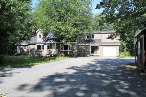 811 Woodman Hill Road Minot ME 04258