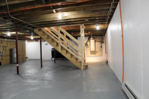 811 Woodman Hill Road Minot ME 04258
