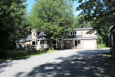 811 Woodman Hill Road Minot ME 04258