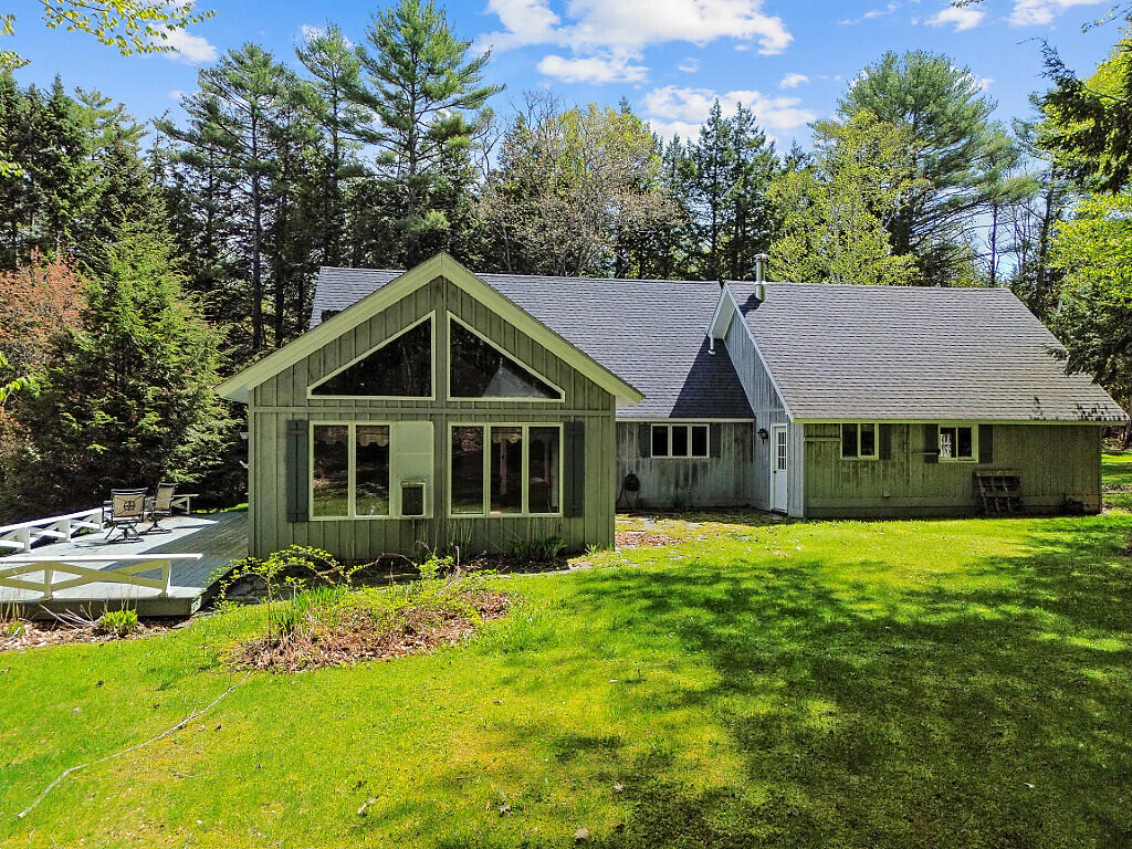 66 Brickett Point Estates Oakland ME 04963
