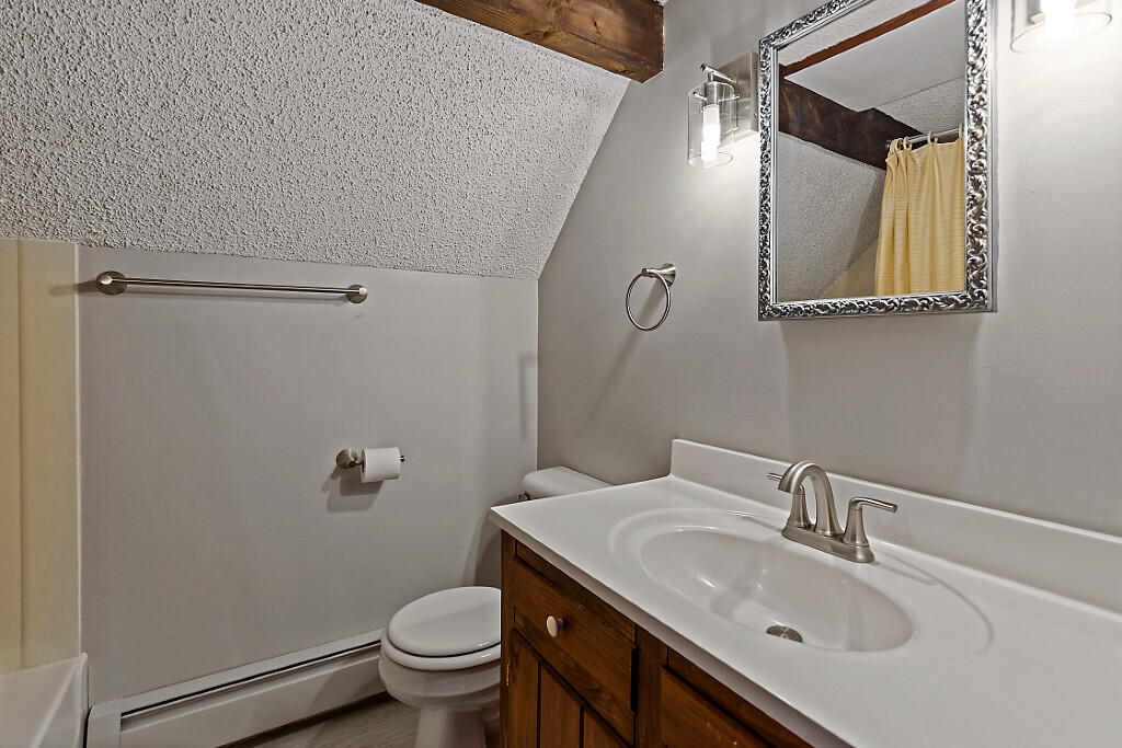 66 Brickett Point Estates Oakland ME 04963