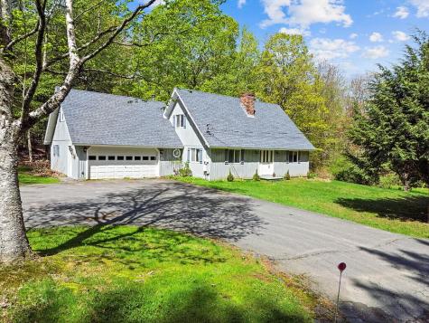 66 Brickett Point Estates Oakland ME 04963