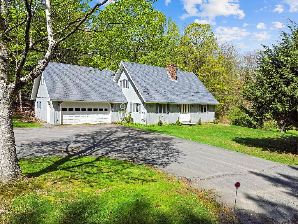 66 Brickett Point Estates Oakland ME 04963