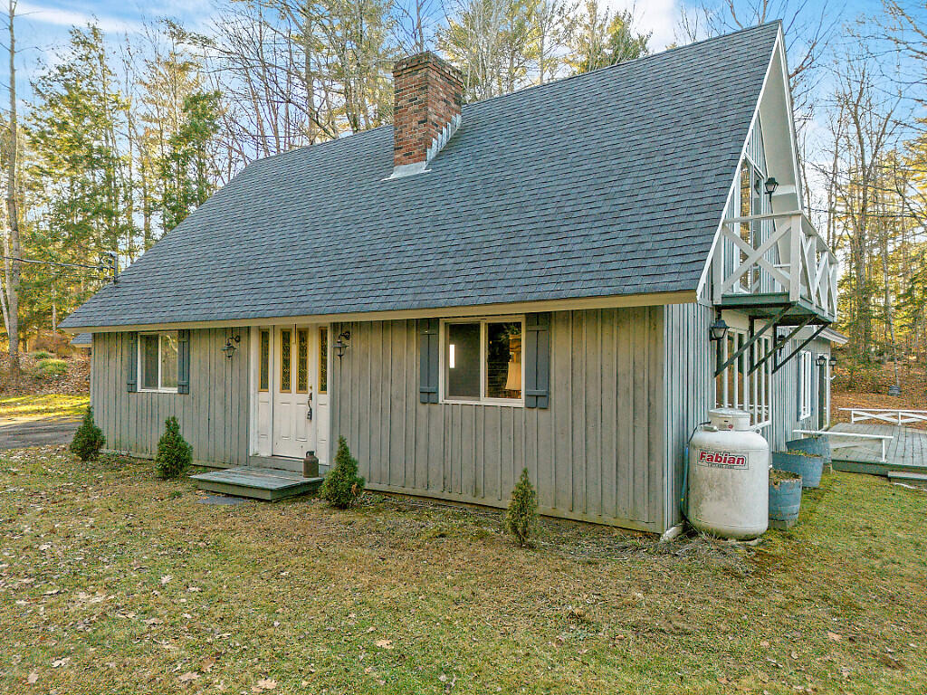 66 Brickett Point Estates Oakland ME 04963