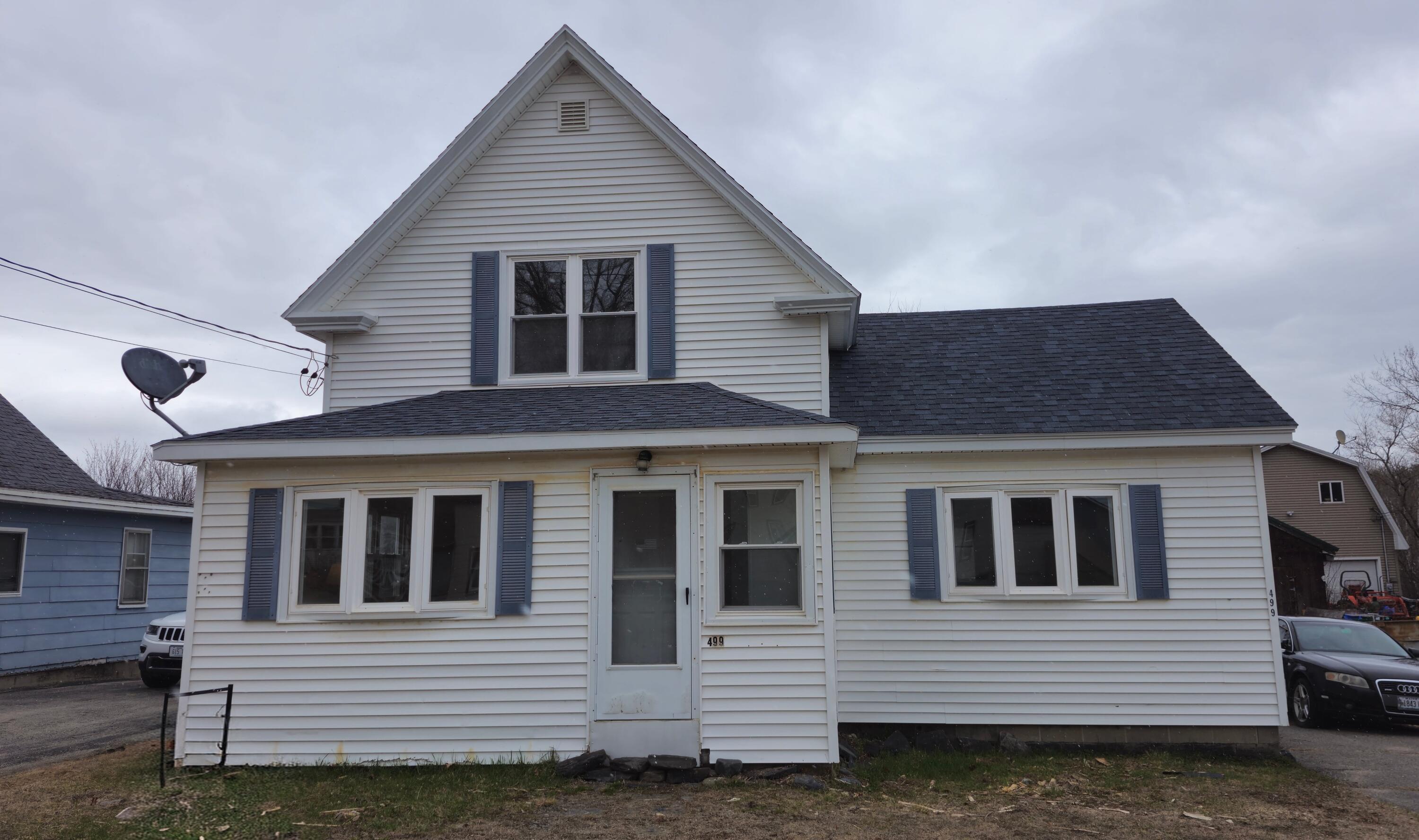 499 Aroostook Avenue Millinocket ME 04462