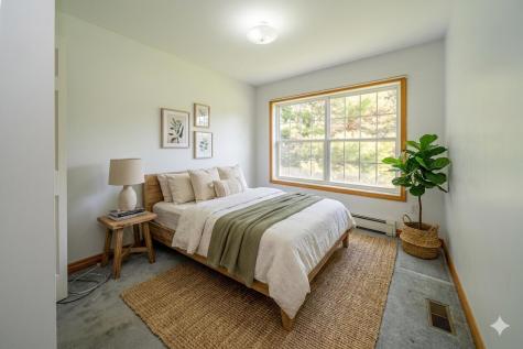 562 Main Street Rockport ME 04856
