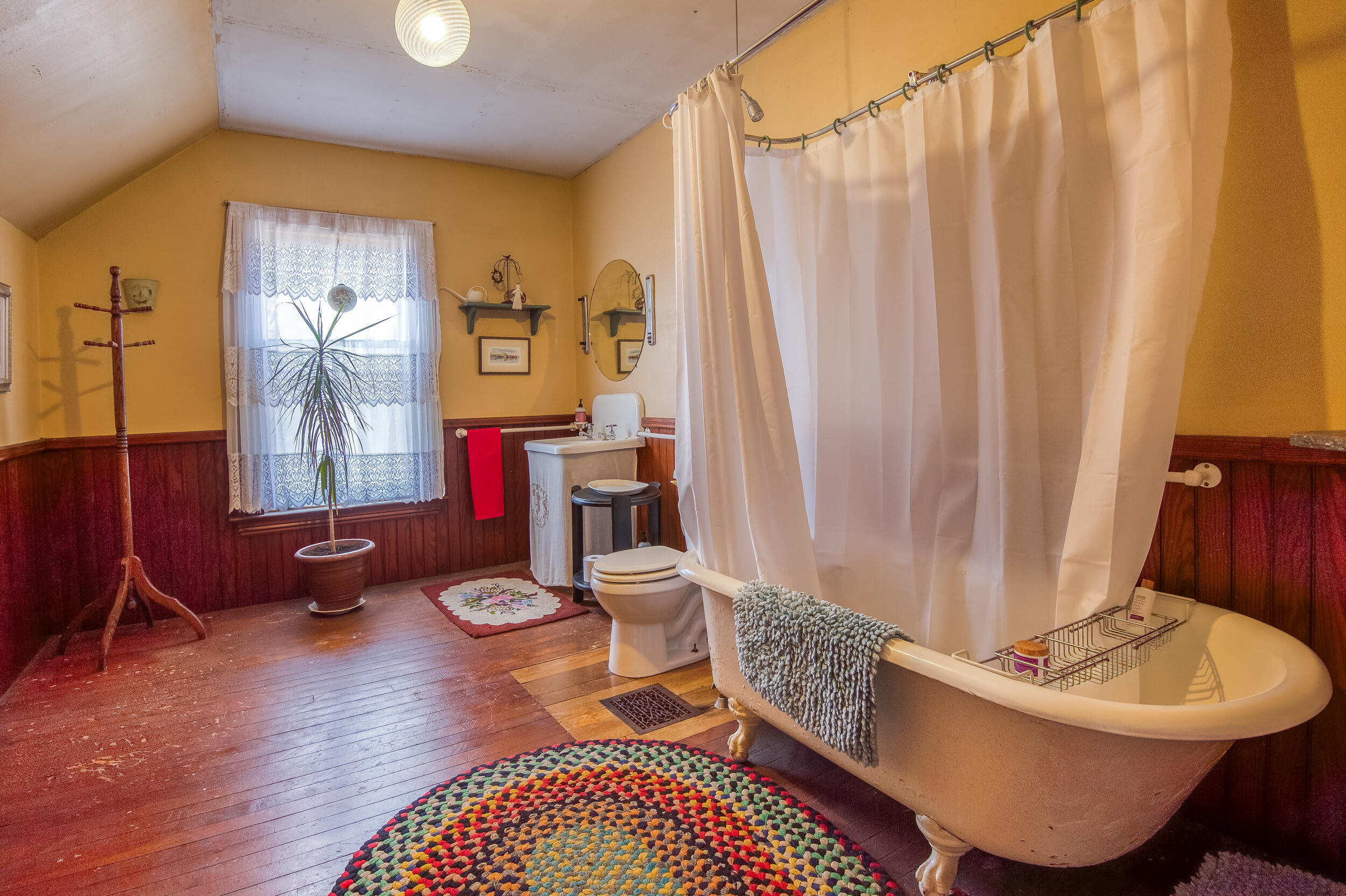 27 Pine Street Eustis ME 04936