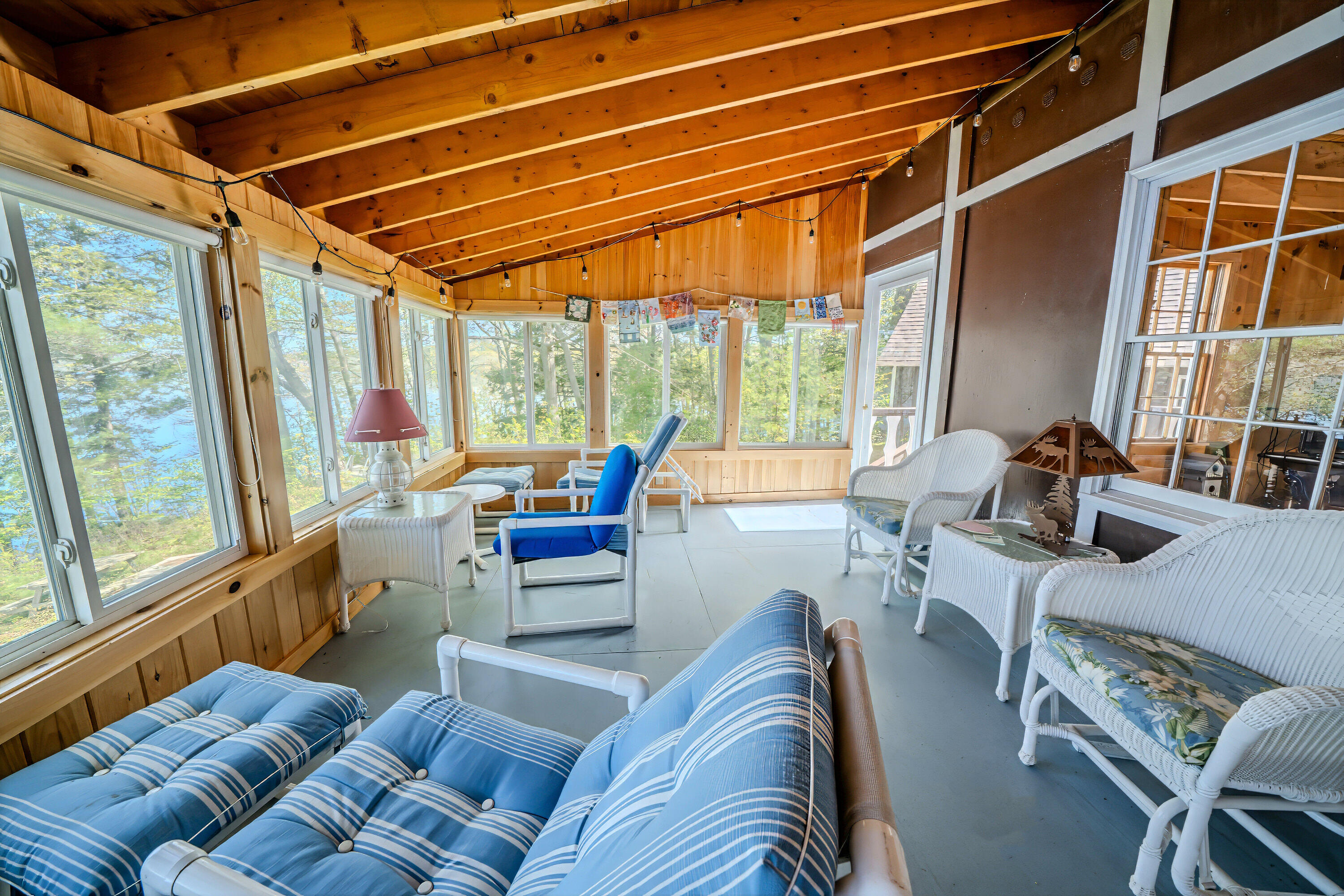 122 Oak Point Lane Union ME 04862