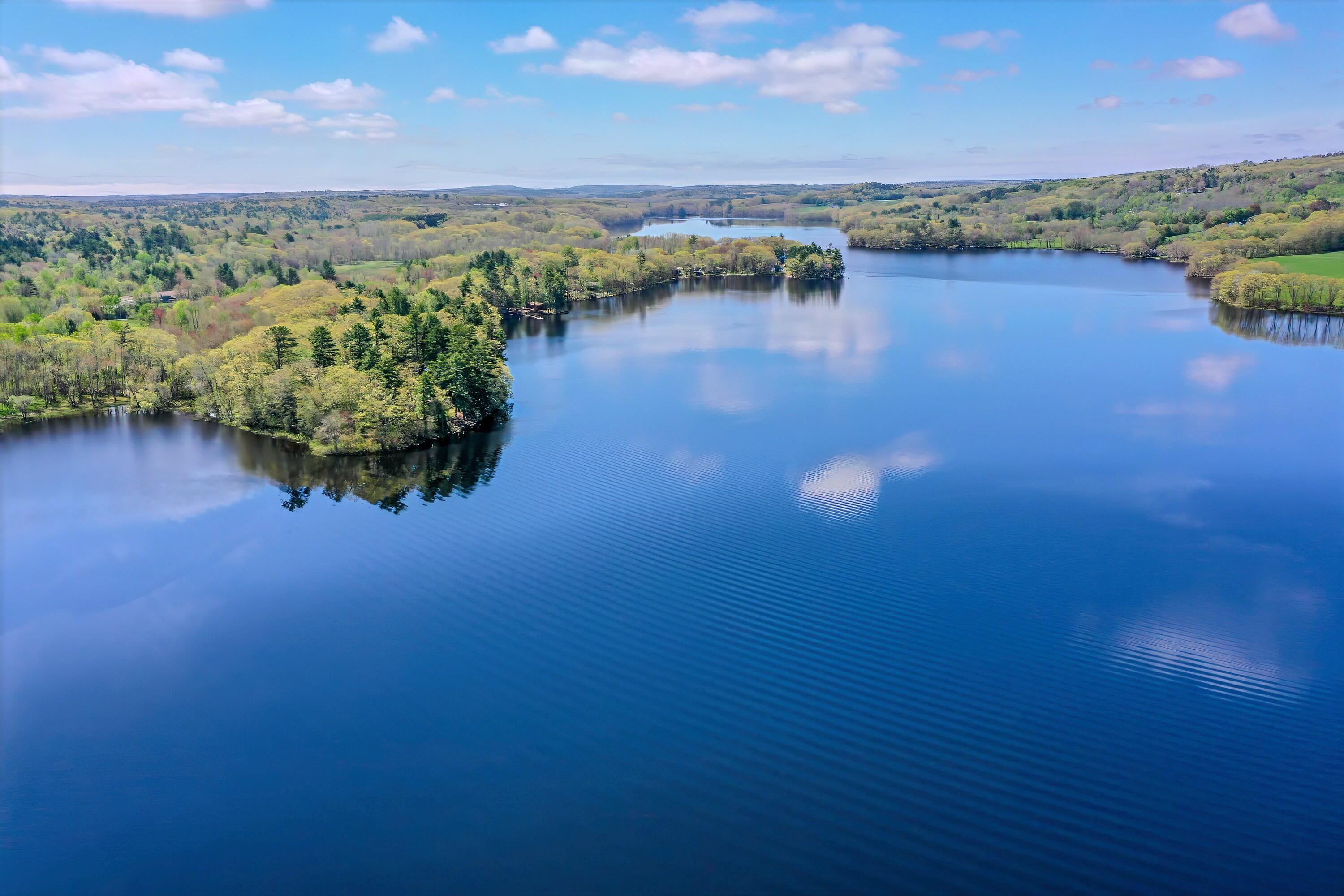 122 Oak Point Lane Union ME 04862