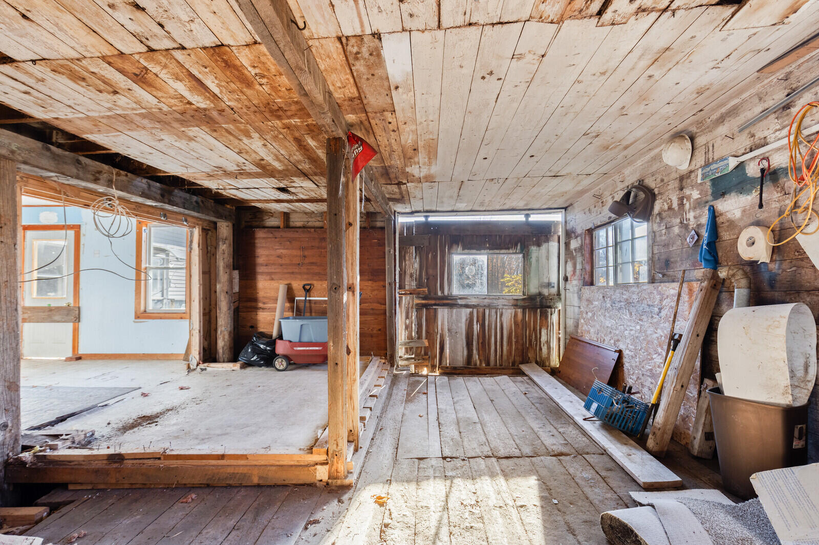 21 Water Street Clinton ME 04927