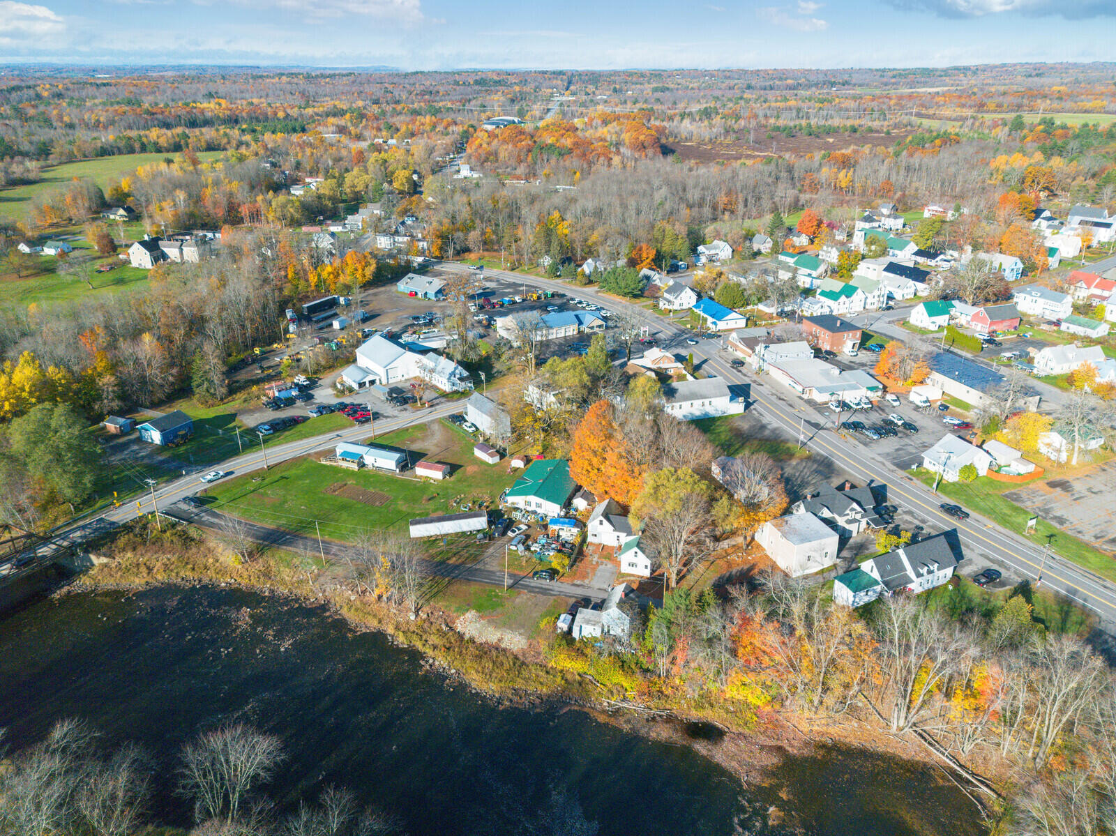 21 Water Street Clinton ME 04927