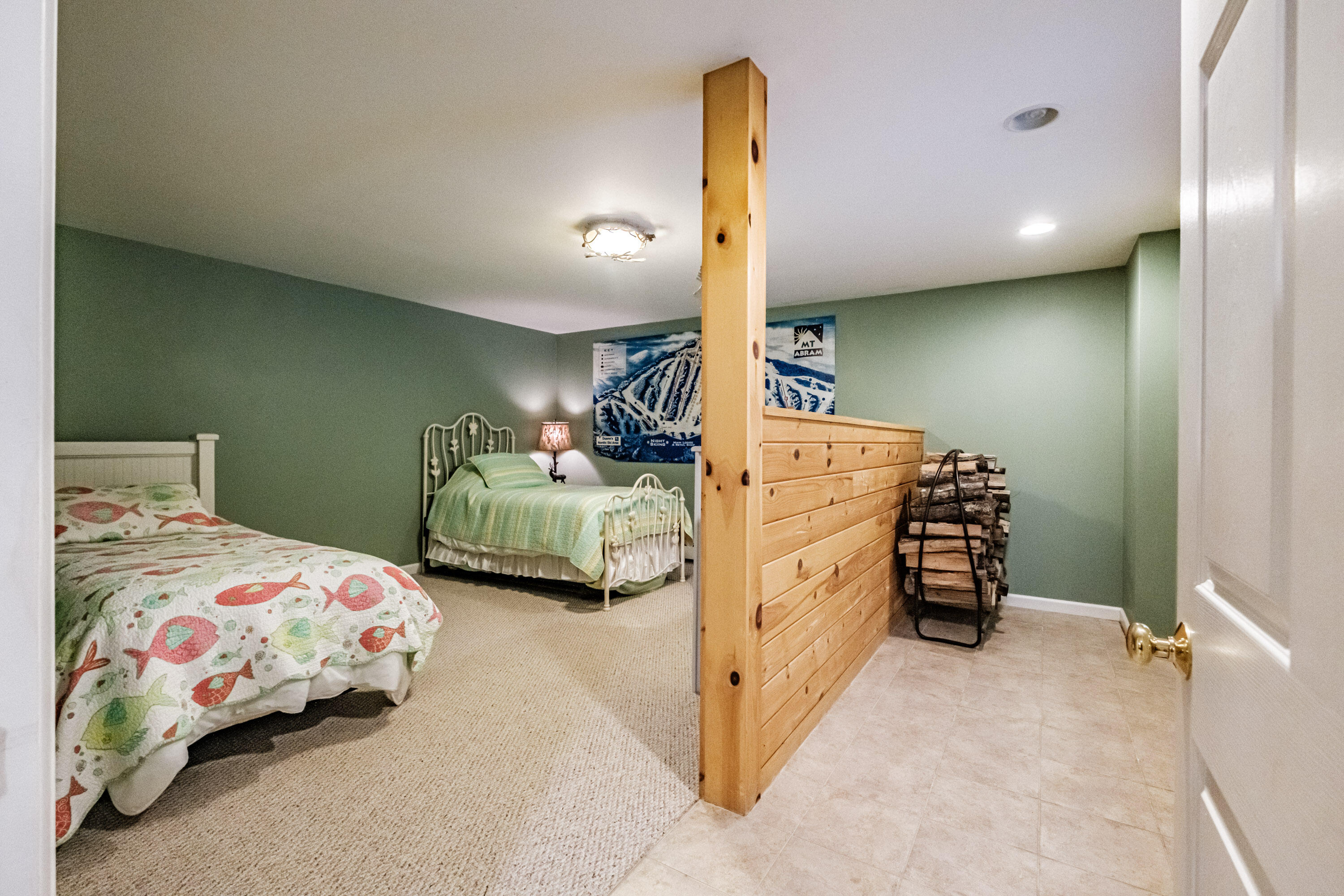 29 Lakeview Lane Greenwood ME 04255