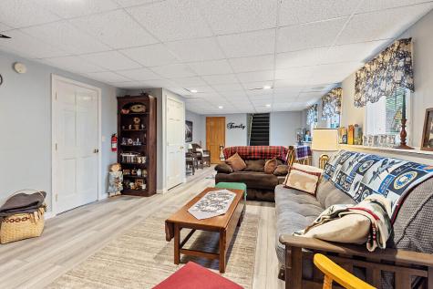 6 Briarwood Drive Bangor ME 04401