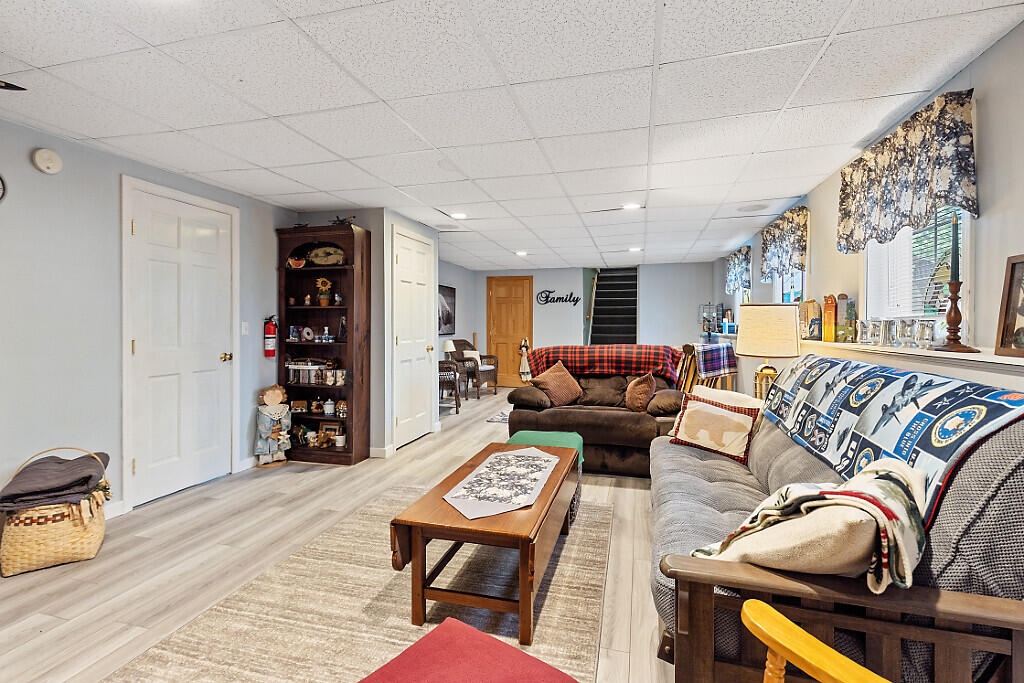 6 Briarwood Drive Bangor ME 04401