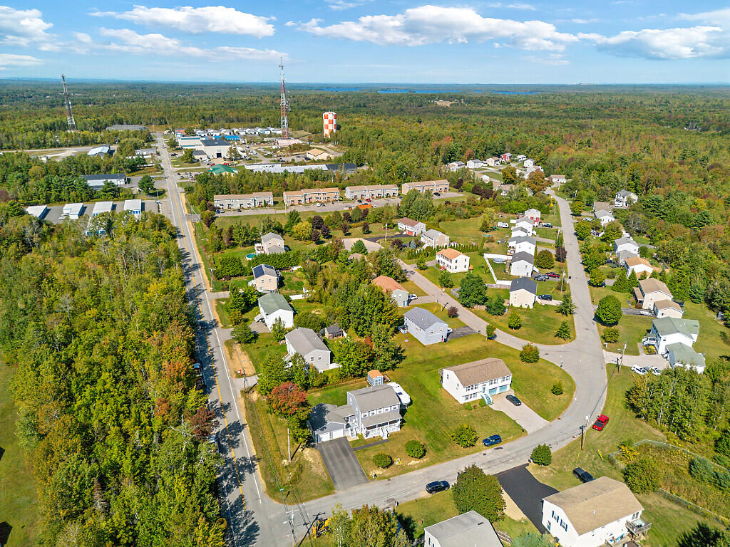 6 Briarwood Drive Bangor ME 04401