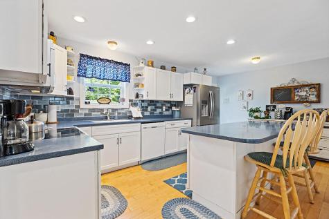 6 Briarwood Drive Bangor ME 04401