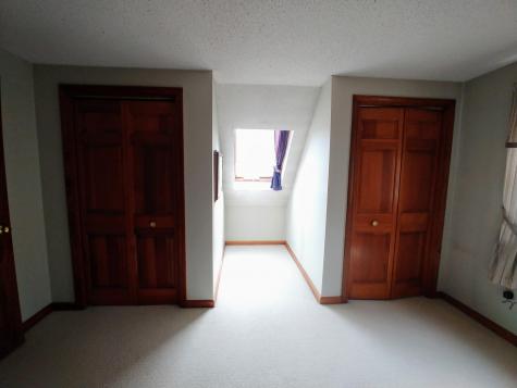 26 Oak Ridge Drive Standish ME 04084