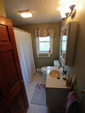 26 Oak Ridge Drive Standish ME 04084