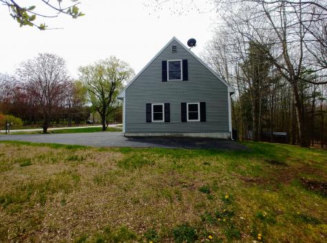 26 Oak Ridge Drive Standish ME 04084