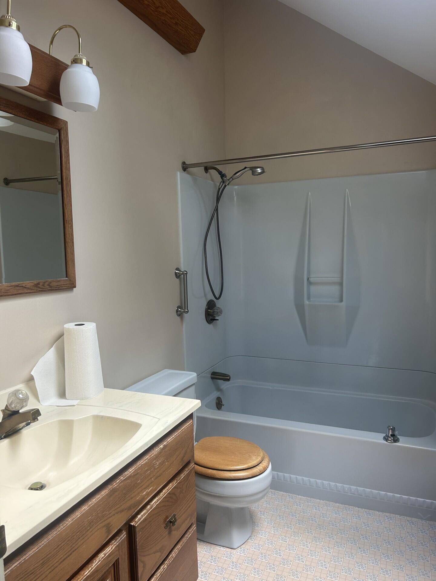 7 Preston Road Wilton ME 04294