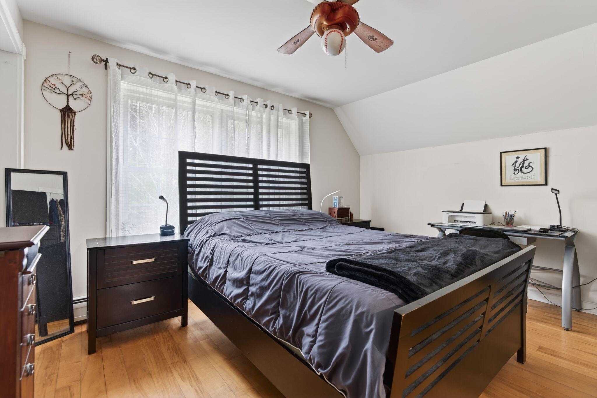 8 Colina Drive Raymond ME 04071