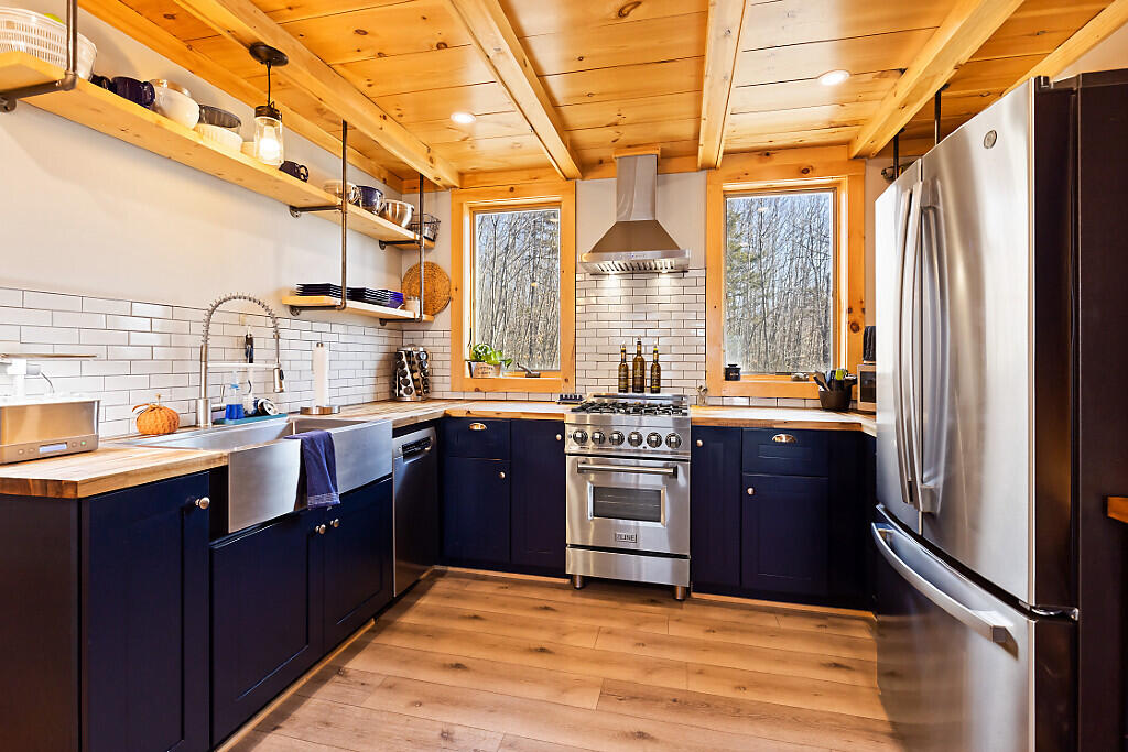 30 Lake View Drive New Sharon ME 04955